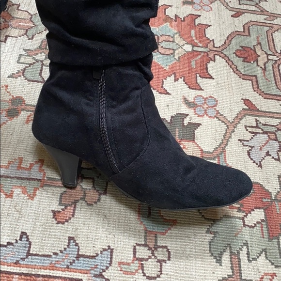 Max Collection Boots - Picture 3 of 3